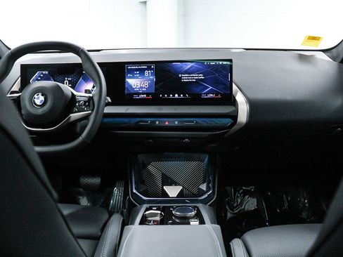 Used 2025 BMW X3 xDrive30i w/ Convenience Package image 13