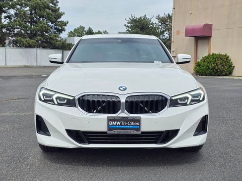 Certified 2023 BMW 330i xDrive Sedan w/ Driving Assistance Package AWD/4WD image 38
