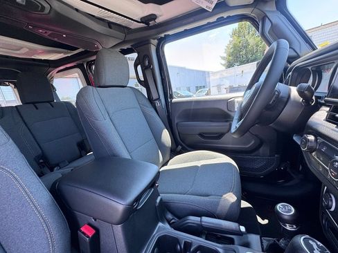 New 2026 Jeep Wrangler Unlimited Sport AWD/4WD image 19