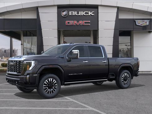 New 2026 GMC Sierra 2500 Denali Ultimate w/ LPO, Black Badging Package image 15