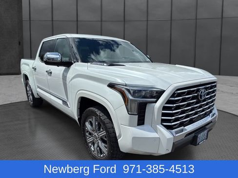 Used 2023 Toyota Tundra Capstone AWD/4WD image 3