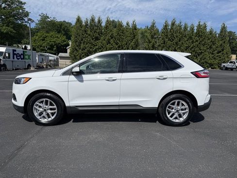Certified 2024 Ford Edge SEL AWD/4WD image 3