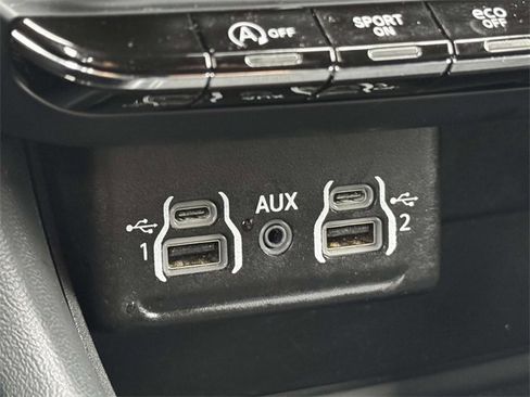 Used 2024 Dodge Durango GT image 6