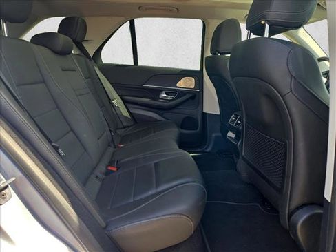 Used 2024 Mercedes-Benz GLE 350 4MATIC image 13