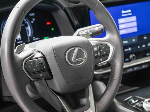 Used 2024 Lexus RZ 300e Premium FWD image 21