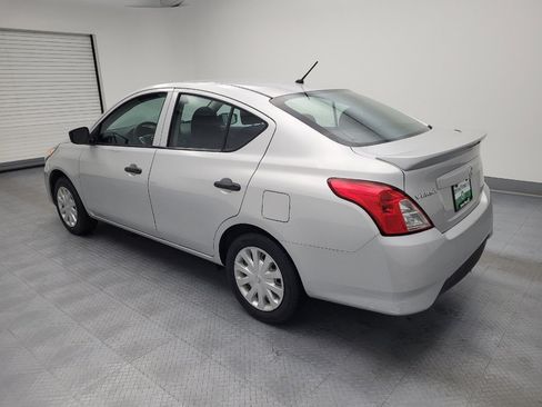 Used 2018 Nissan Versa S Plus FWD image 3
