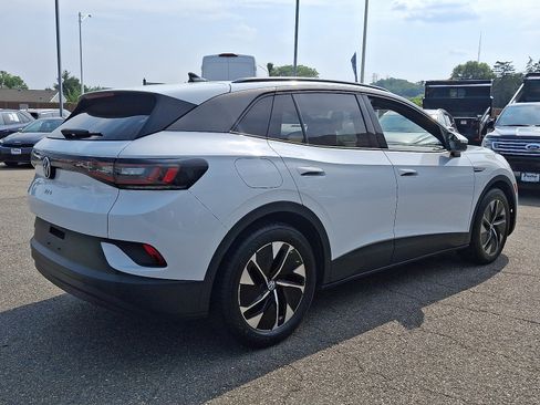 Used 2021 Volkswagen ID.4 Pro image 4