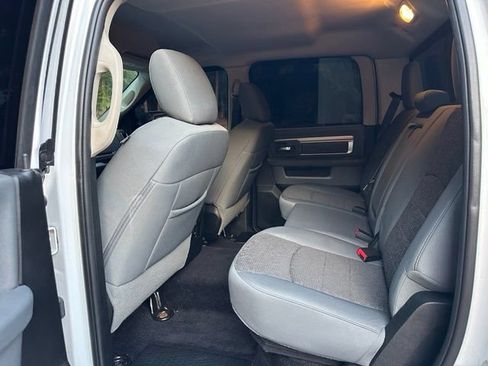 Used 2017 RAM 1500 Big Horn AWD/4WD image 9