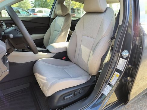 New 2025 Honda Accord SE image 6