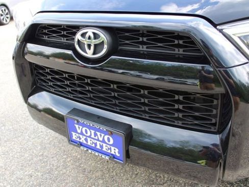Used 2016 Toyota 4Runner SR5 Premium AWD/4WD image 14