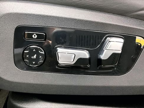 Used 2023 BMW X6 M w/ Executive Package AWD/4WD image 32