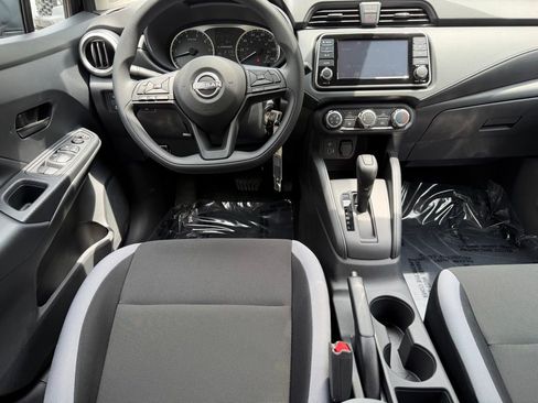 Used 2025 Nissan Versa S w/ Trunk Package FWD image 12