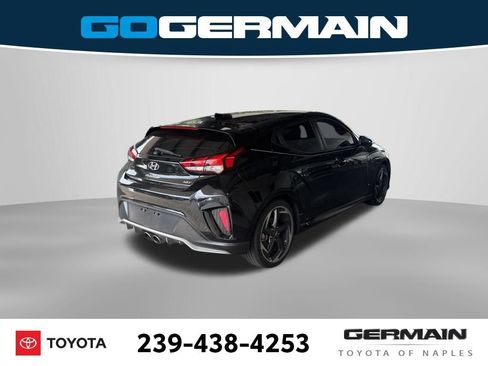 Used 2019 Hyundai Veloster Turbo FWD image 9