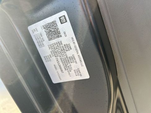 New 2025 Chevrolet Express 3500 w/ Driver Convenience Package image 30