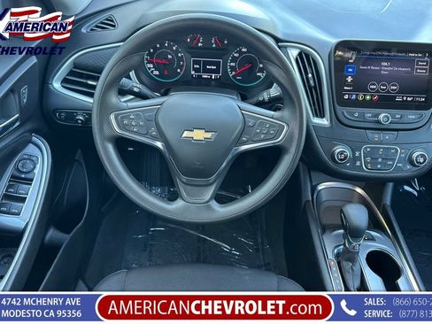 Used 2024 Chevrolet Malibu LT FWD image 18