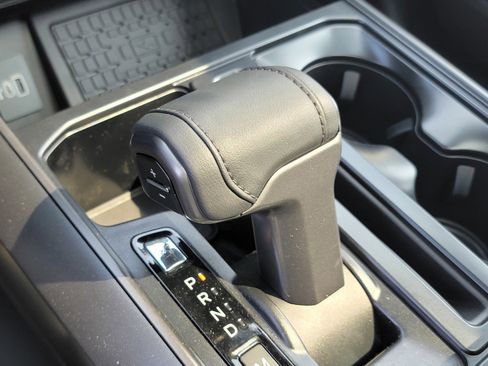 New 2025 Ford F150 Lariat w/ Equipment Group 502A High image 24