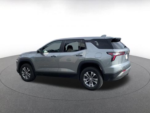 Used 2025 Chevrolet Equinox LT image 10