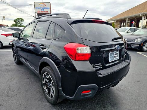 Used 2017 Subaru Crosstrek 2.0i Premium image 4