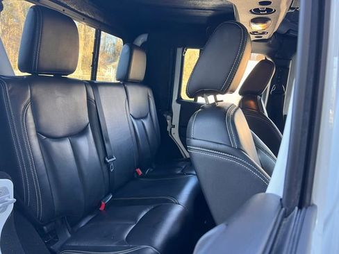 Used 2015 Jeep Wrangler Unlimited Sport w/ Quick Order Package 24S image 27