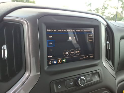 New 2026 GMC Sierra 2500 Pro AWD/4WD image 14