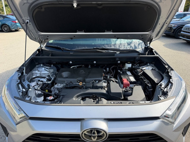 Certified 2025 Toyota RAV4 XLE AWD/4WD image 13