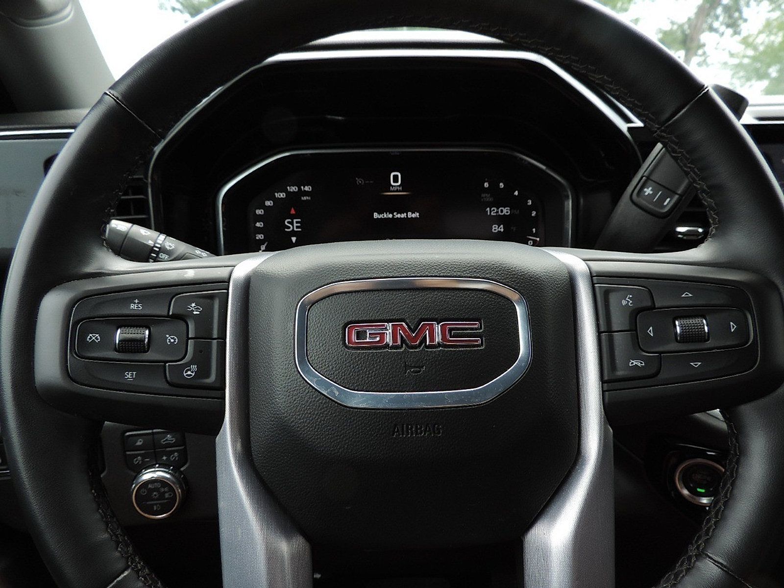 Used 2025 GMC Sierra 1500 SLT RWD image 24