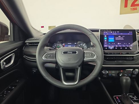 New 2026 Jeep Compass Trailhawk AWD/4WD image 16