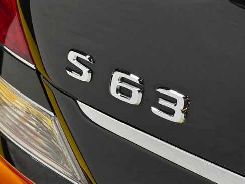 Used 2008 Mercedes-Benz S 63 AMG image 12