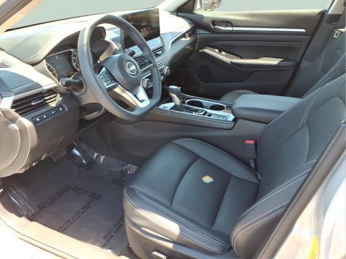 Certified 2023 Nissan Altima 2.5 SL AWD/4WD image 11