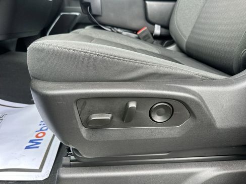 Used 2023 Chevrolet Silverado 1500 LT image 12