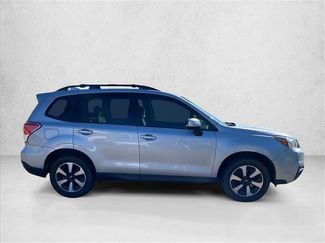 Used 2017 Subaru Forester 2.5i Premium w/ Popular Package #2A AWD/4WD video 4