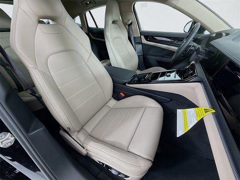 New 2026 Porsche Panamera image 30