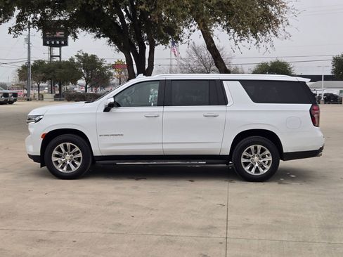 Certified 2023 Chevrolet Suburban Premier image 6