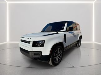 Used 2021 Land Rover Defender 110 X-Dynamic HSE AWD/4WD video 1