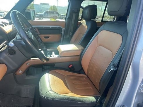 Used 2022 Land Rover Defender 110 X AWD/4WD image 9