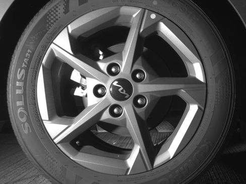 Used 2025 Kia K4 LXS image 15