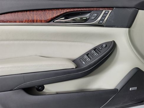 Used 2019 Cadillac CTS Sedan image 18