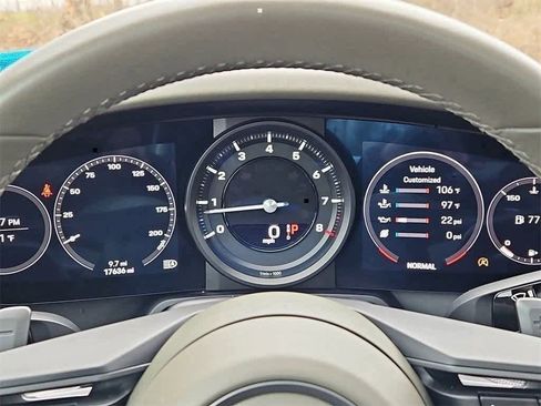 Used 2021 Porsche 911 Carrera S image 33