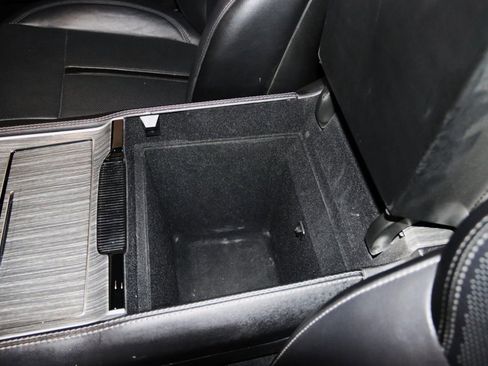 Used 2024 Jeep Wagoneer L Series II w/ Flexible Seating Group image 37