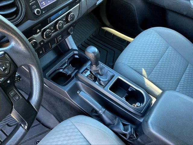 Used 2021 Toyota Tacoma SR AWD/4WD image 19