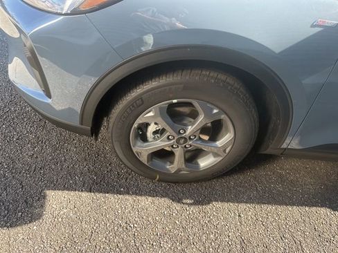 New 2026 Ford Escape ST-Line w/ Tech Pack #1 image 10