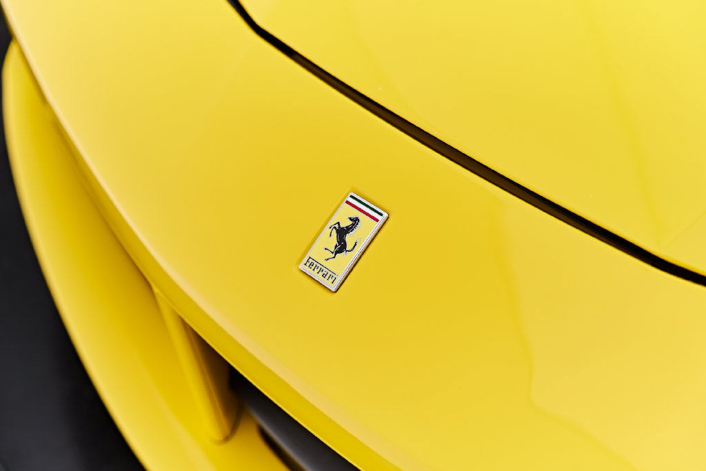 Used 2017 Ferrari 488 GTB RWD image 20