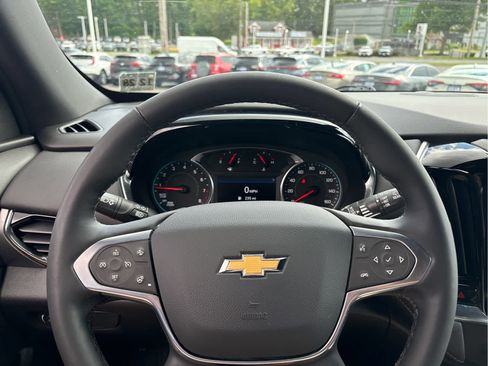 Certified 2023 Chevrolet Traverse LT w/ LPO, Floor Liner Package AWD/4WD image 10