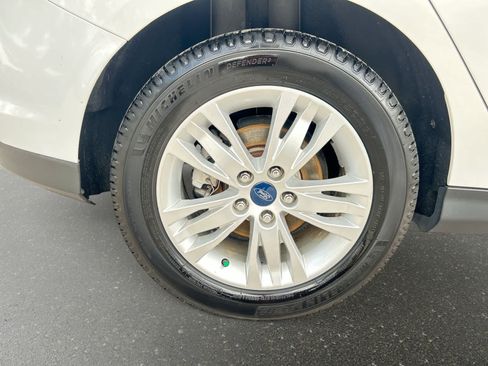 Used 2012 Ford Focus SEL FWD image 6