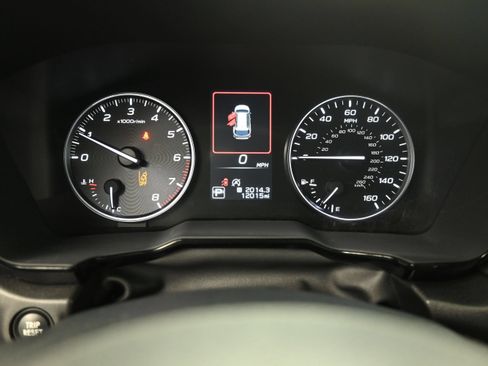 Used 2023 Subaru Outback Premium AWD/4WD image 18