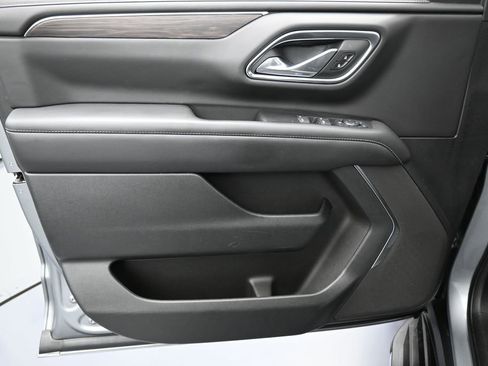 Used 2023 Chevrolet Tahoe LS RWD image 13