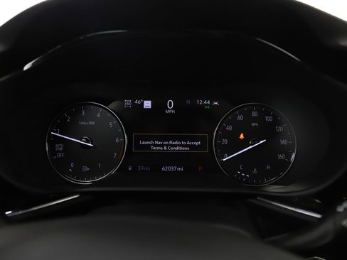 Used 2022 Buick Envision Avenir w/ Technology Package II image 28