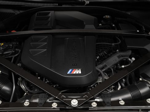 Used 2026 BMW M2 w/ Lighting Package RWD image 74