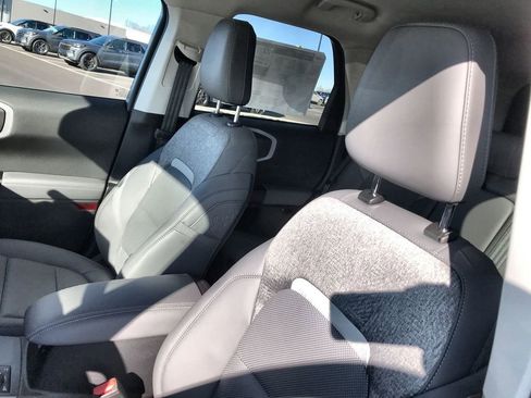 New 2025 Ford Bronco Sport Badlands image 11