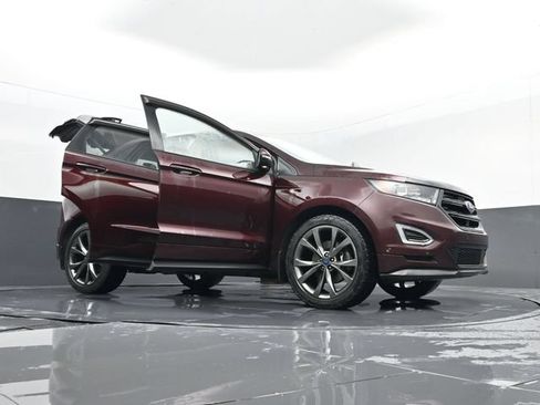 Used 2017 Ford Edge Sport w/ Equipment Group 401A AWD/4WD image 38